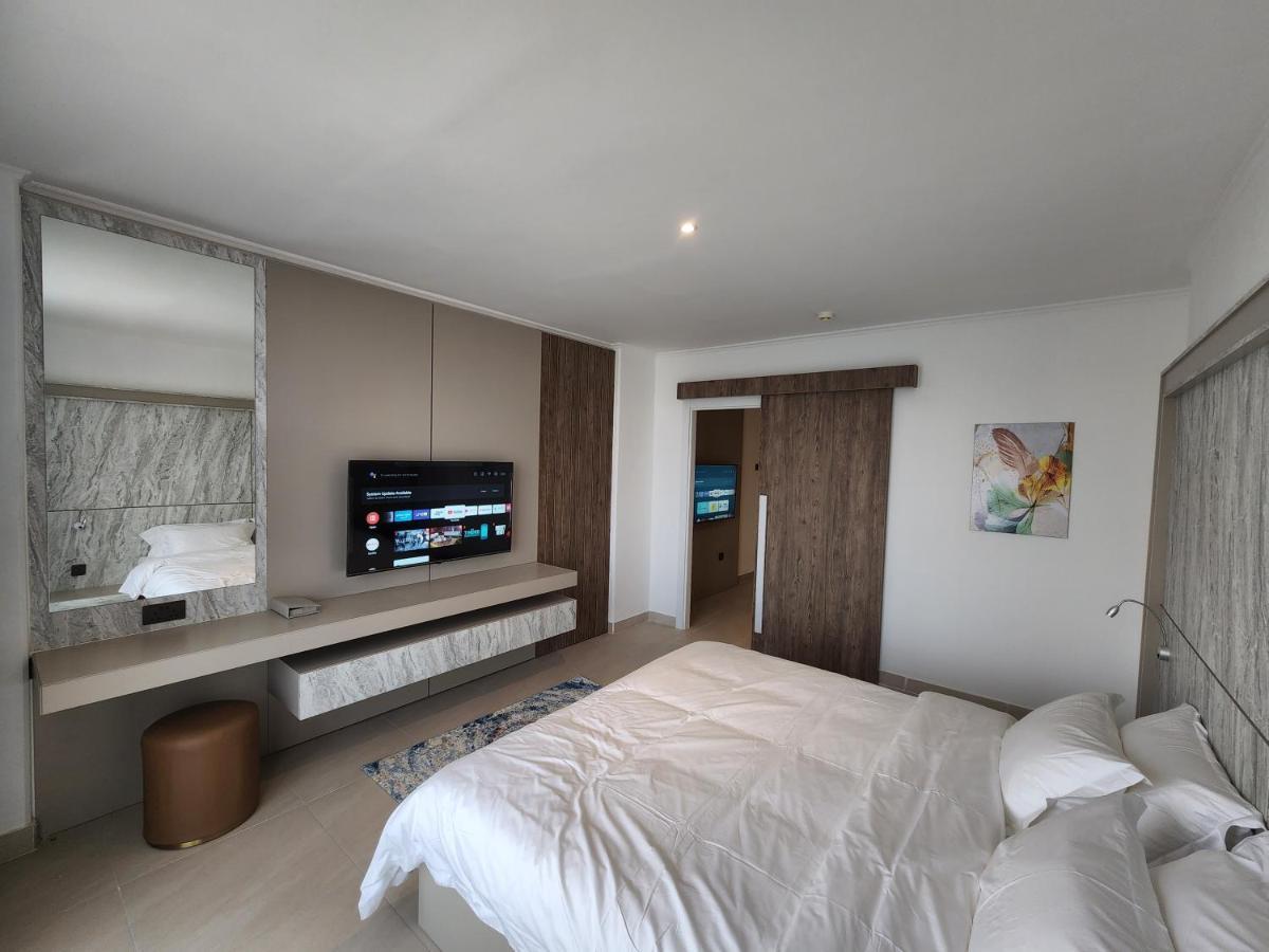 Imperial Suites Hotel Al-Manamah Bagian luar foto