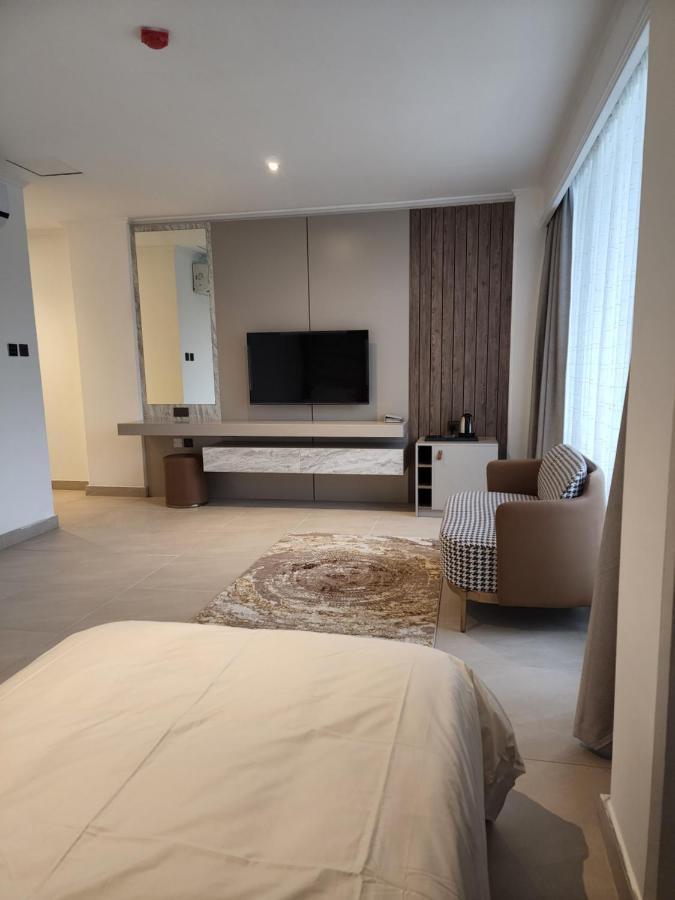 Imperial Suites Hotel Al-Manamah Bagian luar foto