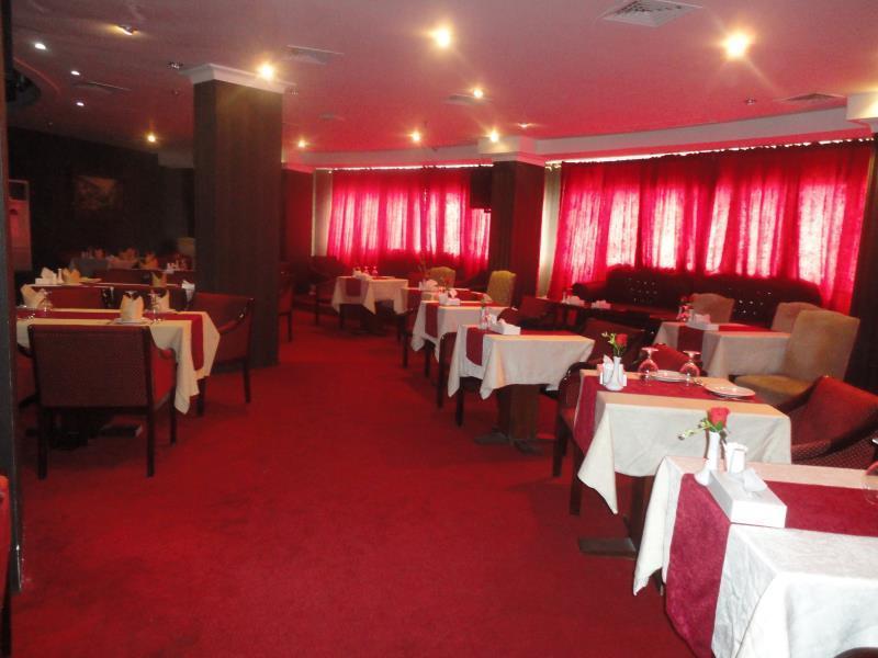 Imperial Suites Hotel Al-Manamah Bagian luar foto